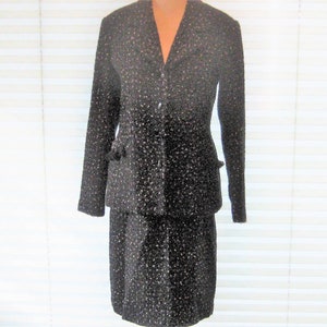 Vintage black white Tweed Suit, blazer skirt set, size 10 medium, Newport News suit, winter fall, 80s 90s