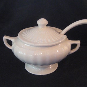Vintage white ceramic soup tureen, 3 piece set with ladle, California USA pottery, mid century 50s 60s, footed large serving bowl