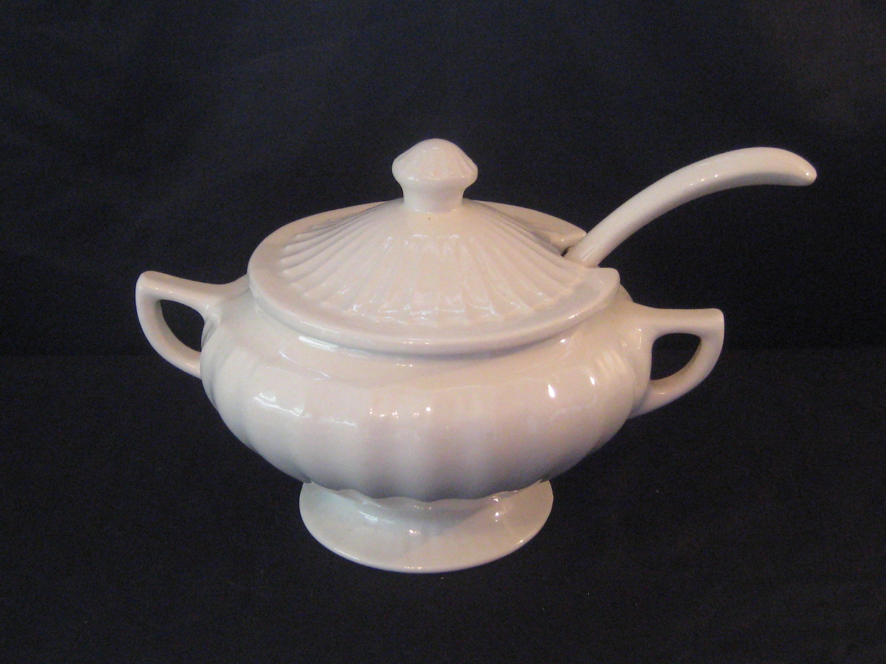 Vintage White Ceramic Soup Tureen, 3 Piece Set With Ladle
