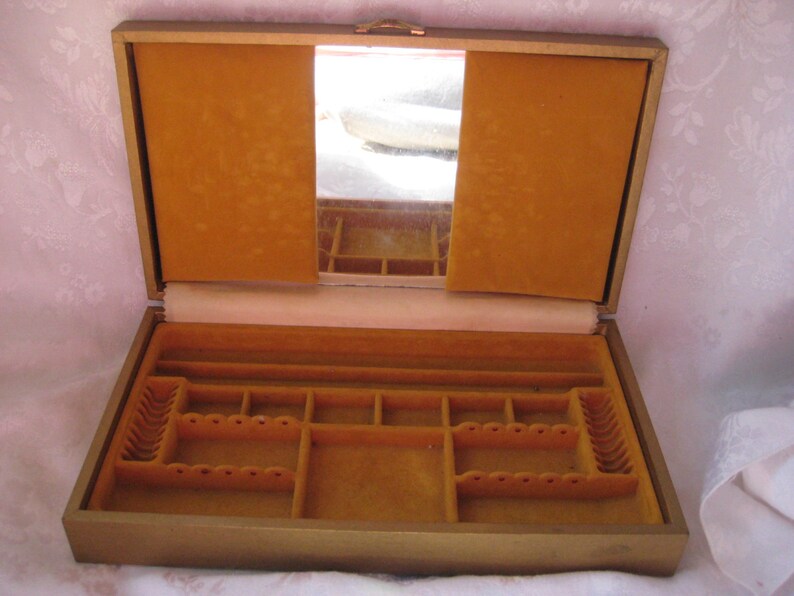 Baroque Style Jewelry Box Dresser Top Gold Image 0
