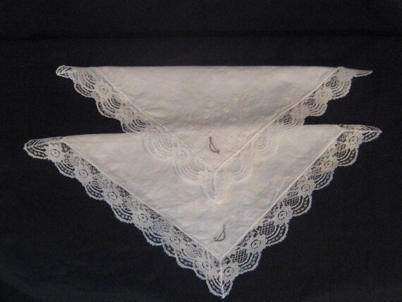 Vintage Pair of White Lace Handkerchief With Monogramed Cursor