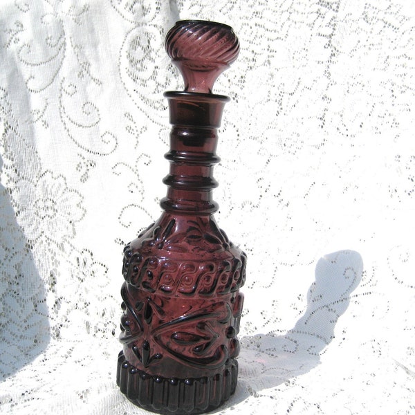 Vintage Decanter, Kentucky Bourbon, Amythest Color