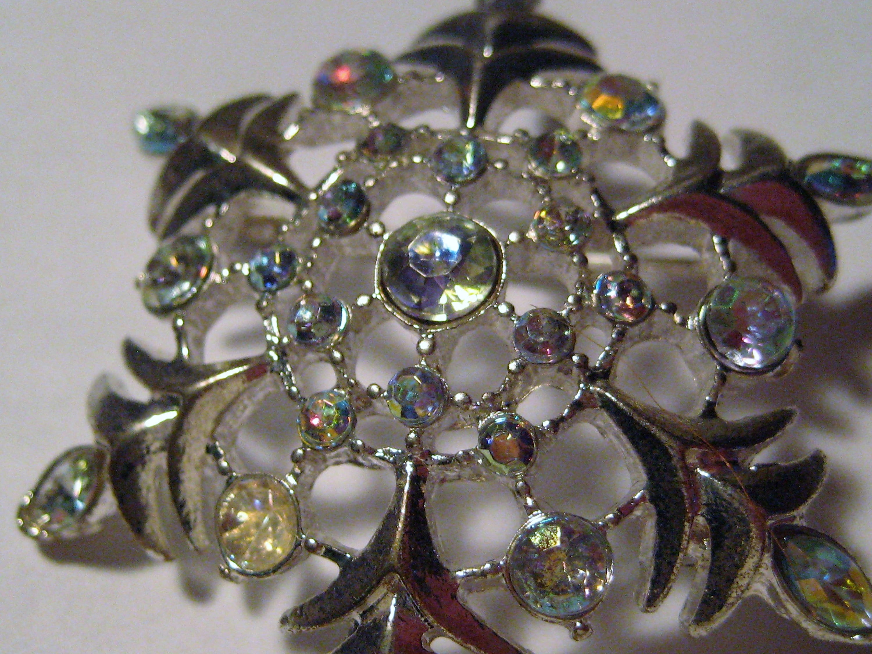 Broche Vintage Flocon De Neige étoile - Strass Argenté Sertis - Filigrane - Occasion