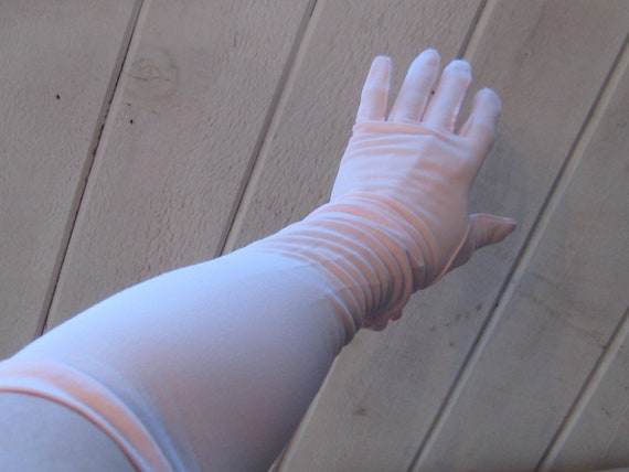 Extra long pink evening gloves, formal party glov… - image 1