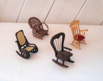 Vintage miniatyrgungstolar i trä, dockhusmöbler, miniatyrgungstol i resin, hjärtformad gungstol, gungstol i böjt trä
