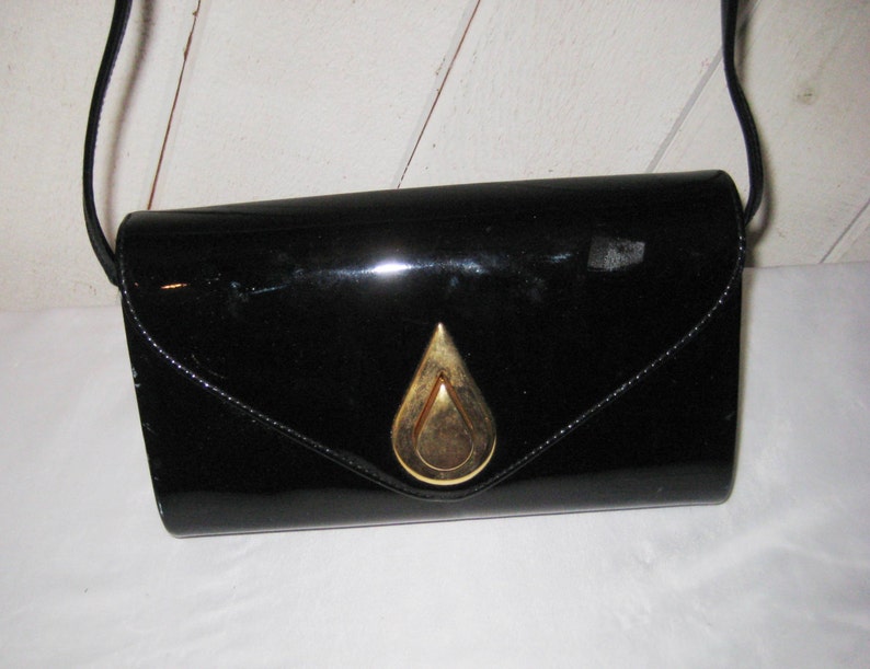 Black patent leather handbag, small black leather crossbody purse, barrel purse, 70s 80s, bags and purses, Emp Orr image 2