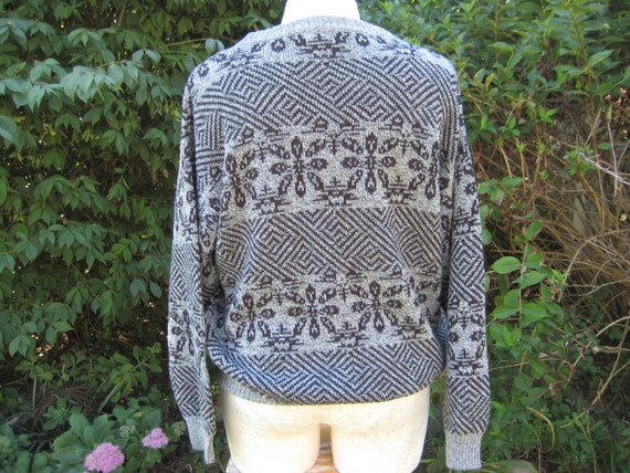 Slouchy Boyfriend sweater, mens gray black geomet… - image 5