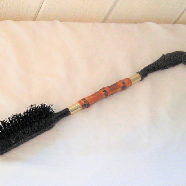 Men's bamboo wood clothes brush, grooming brush, black plastic horse head, metal wooden shaft, long handle, mid century, 50s 60s, decorative