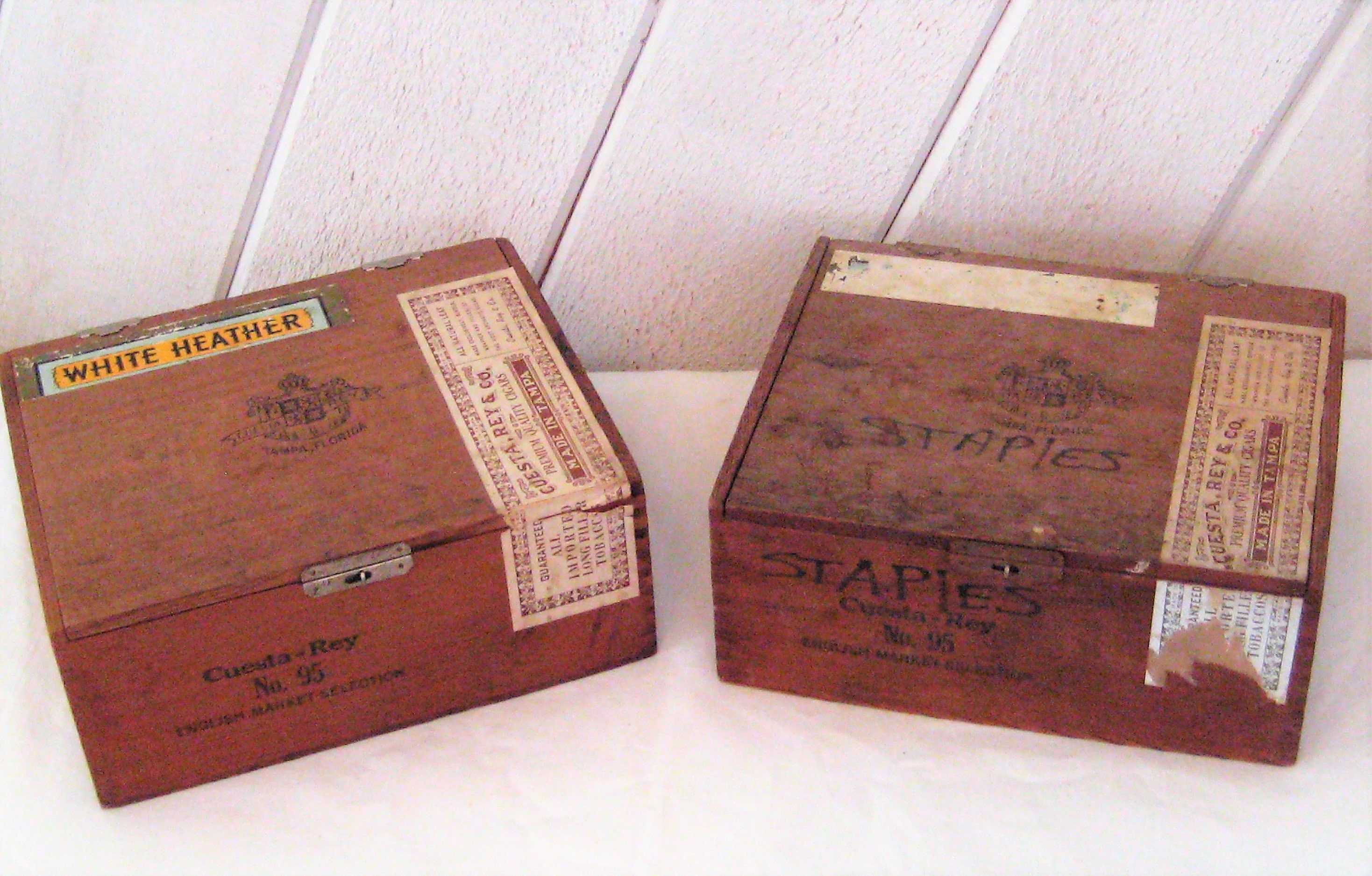 Vintage Wood Empty Cigar Box, Wooden Box Hinged Lid, Dovetail