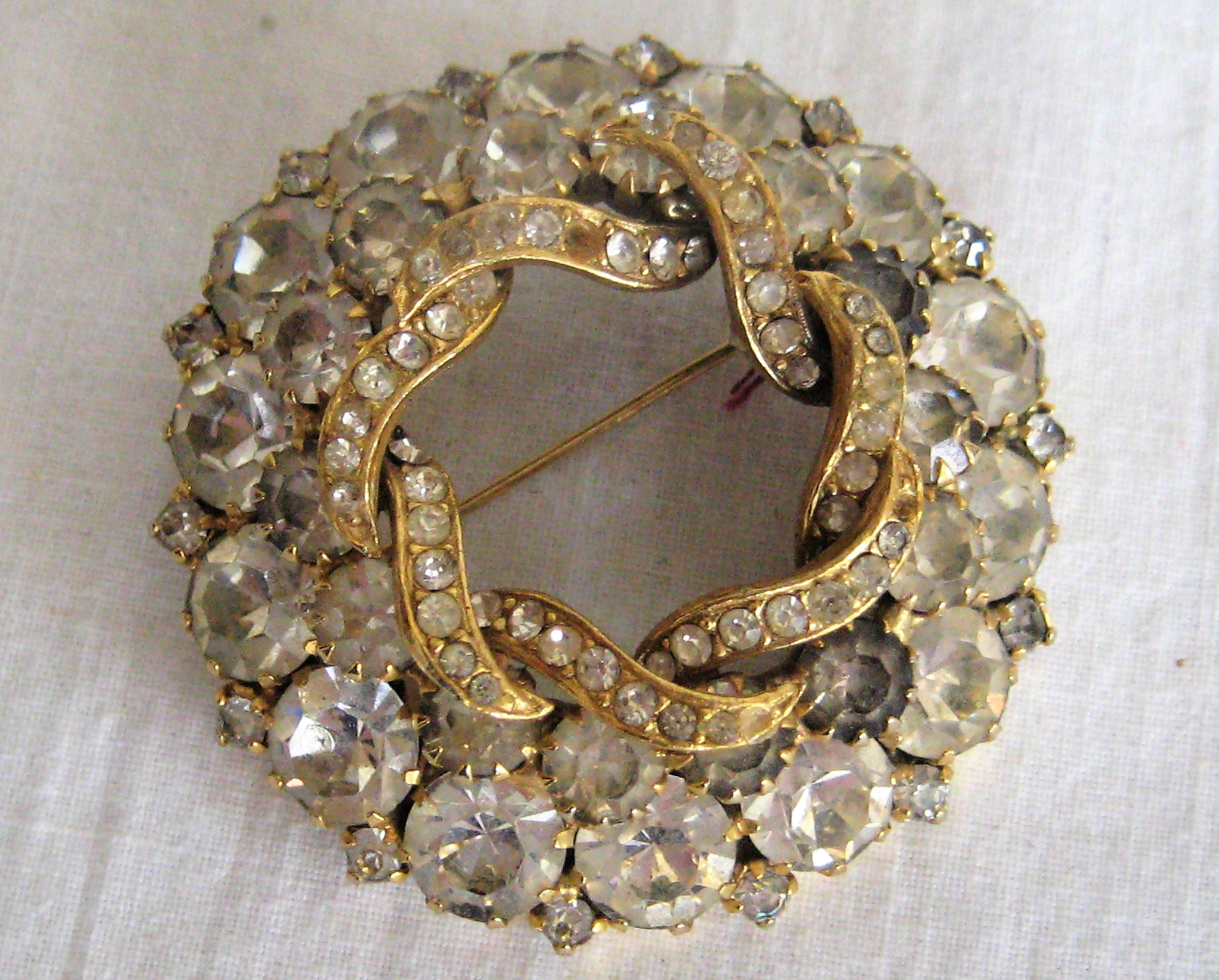 Clear Rhinestone Circle Brooch, Round Lapel Pin, Many Large
