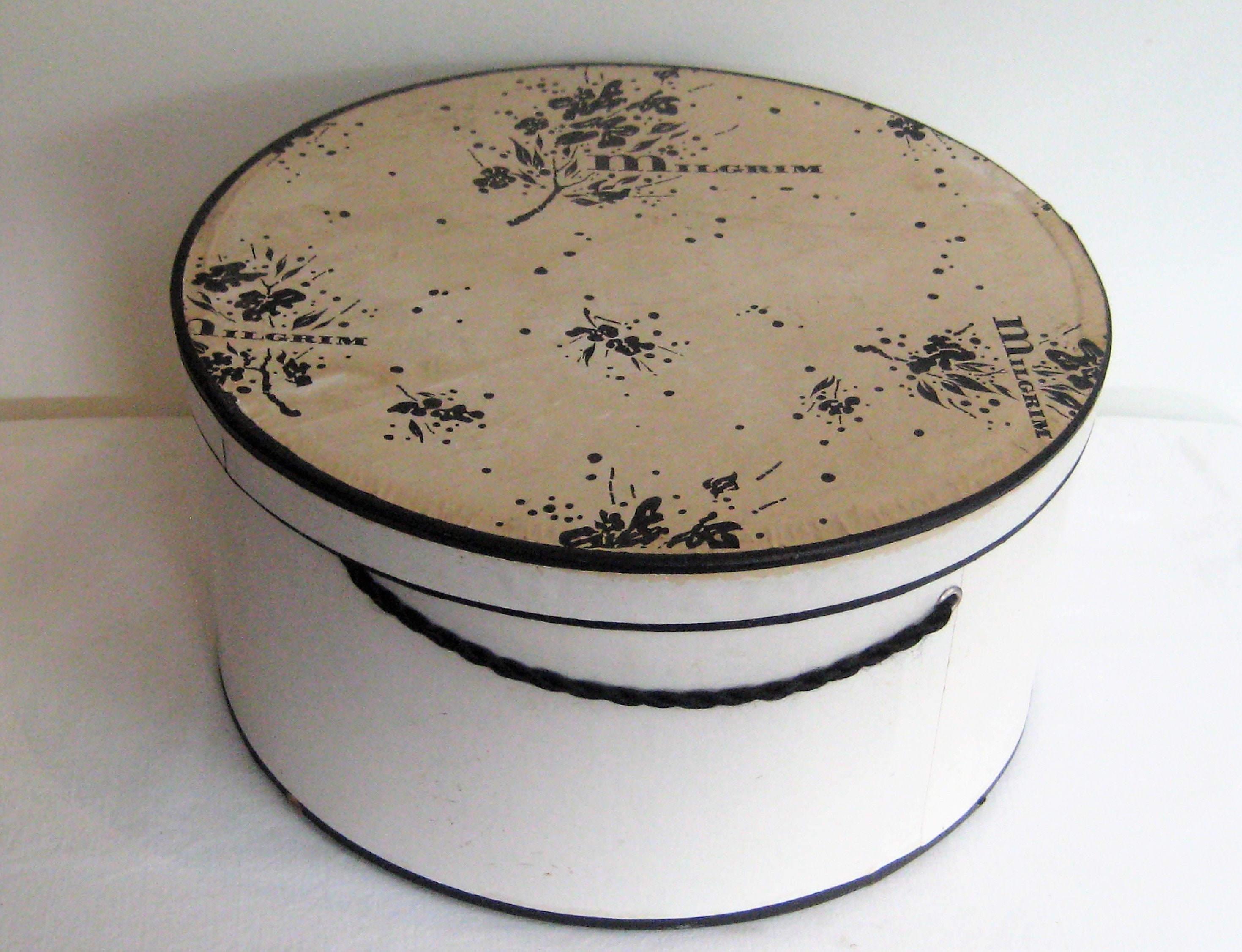 Large Vintage Hatbox, Round Cardboard, Fan Design