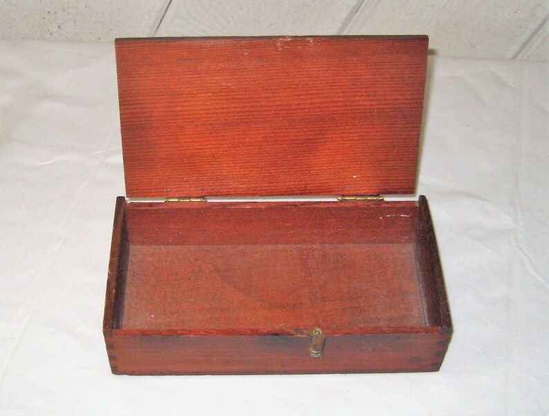 Pequeña caja de madera rectangular tapa con bisagras caja de | Etsy