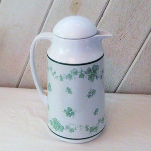 Vintage pitcher insulated thermos, glass insert, Corning Thermique, white green ivy 1970s, one quart retro kitchen