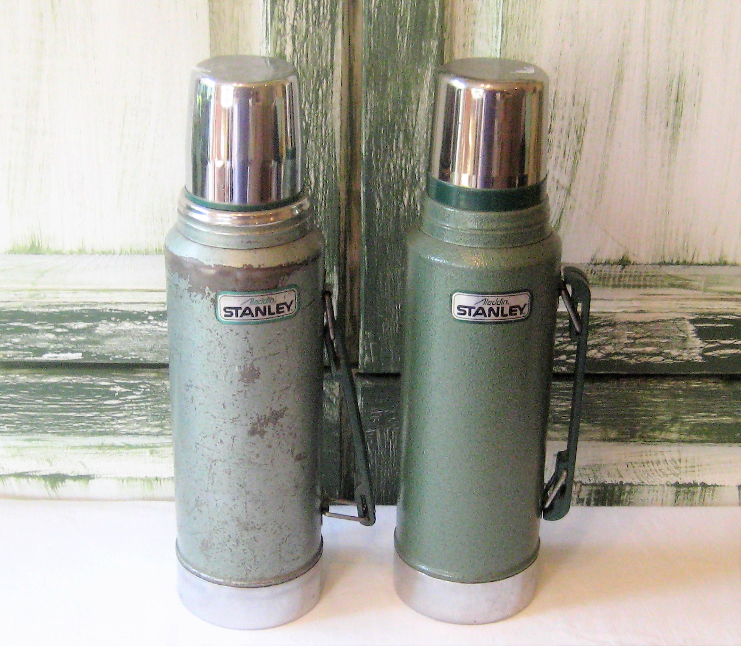 Vintage Stanley Aladdin Thermos, Metal Thermos, One Quart, Made in USA,  Glass Insulator, Rustic Distressed, 1970s 