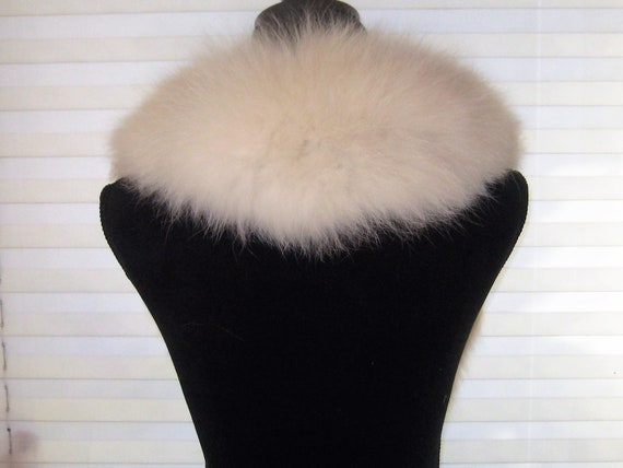 Off white long hair real fur collar, genuine fur … - image 4