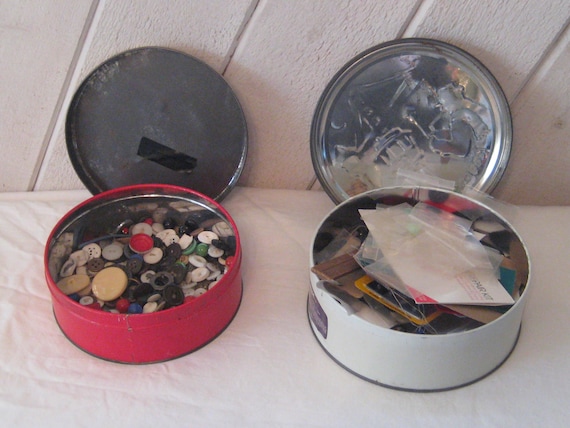 Vintage Round Tin Box Filled With Buttons Blue Christmas Keepsake