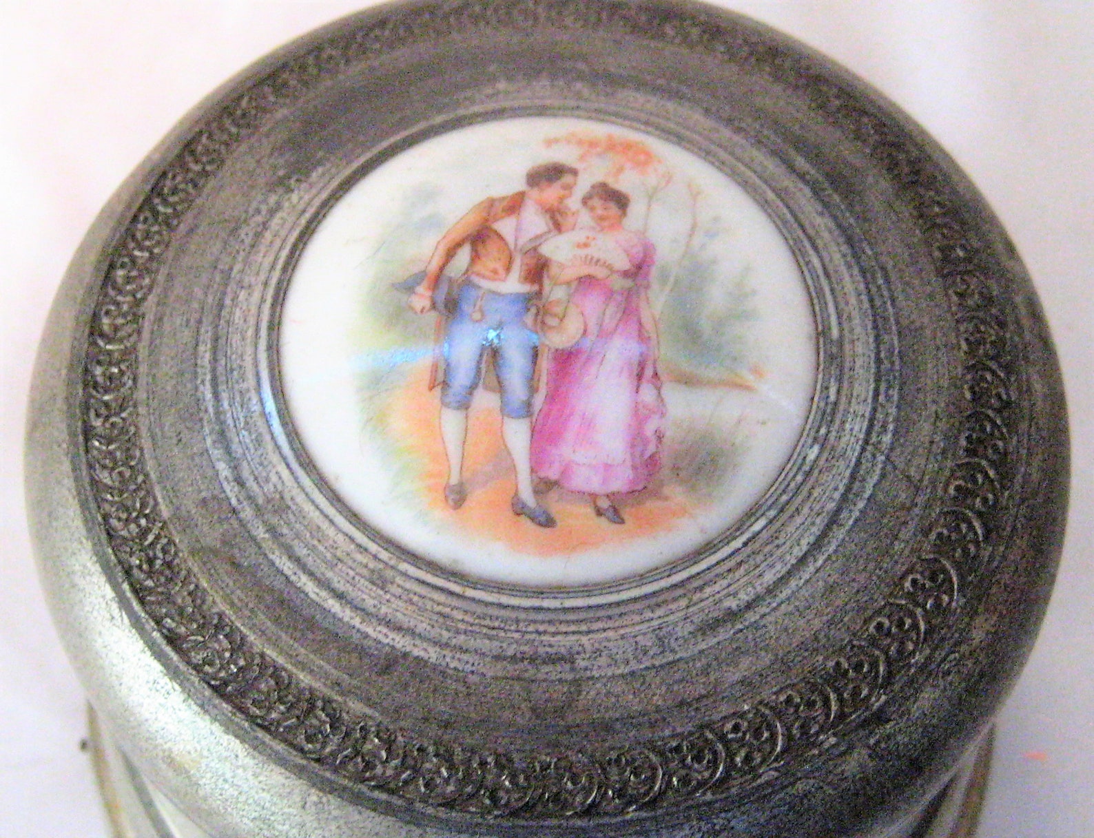 Round Alumunim Powder Music Box Metal Ring Trinket Box Etsy