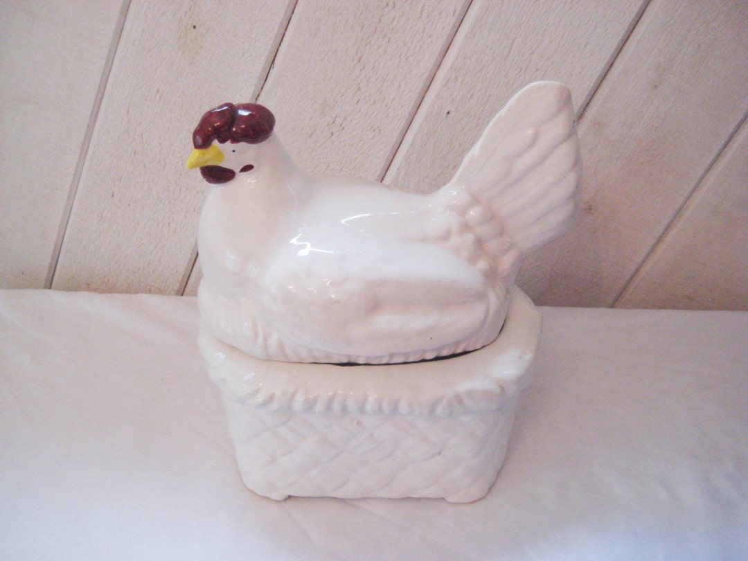 WAIT FLY Chicken Shaped Candy Jar With Lid - Glass Snack Bowl For Kitchen - View #4