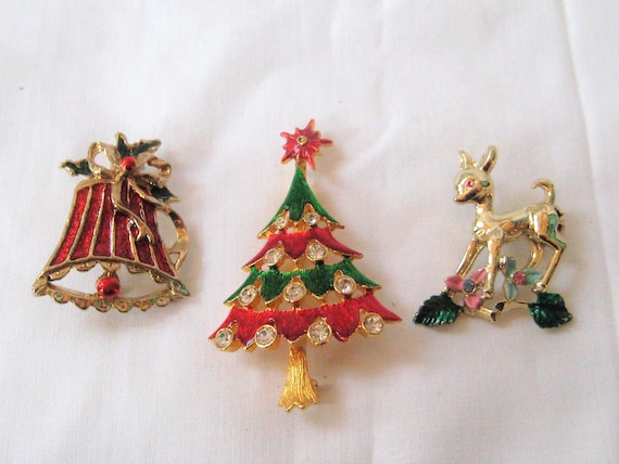 Collection of three Christmas brooches, enamel re… - image 1