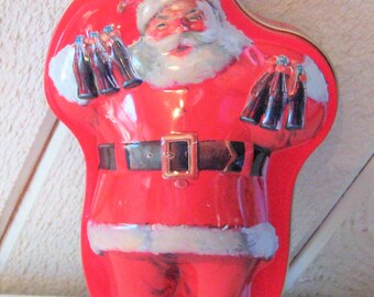 ヴィンテージ サンタクロース コーラ缶、コカコーラ 金属製フィギュア