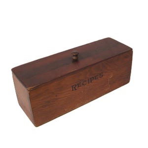 Caja de madera vintage para recetas, con fichas de archivo de madera marrón, grande, mediados de siglo, años 50 y 60, tapa extraíble, capacidad para tarjetas de 8,9 x 12,7 cm, aspecto rústico desgastado.