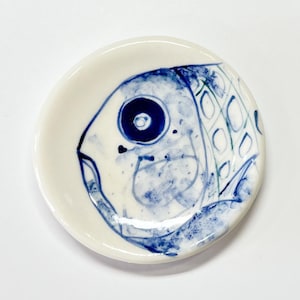 Handmade Porcelain Painted Ring Dish (small): White and Blue. Handmade in California