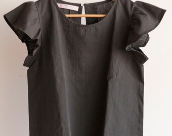 Top, blouse Jillian in black.  Tee shirt blouse made in cotton. Casual. Handmade in Argentina