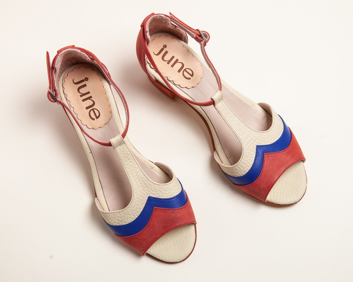 Flat peep store toe shoes