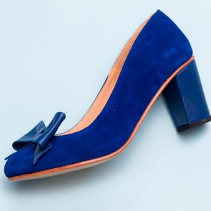 Handmade Leather Heels: Romantic Vintage Style Shoes - Argentina Blue