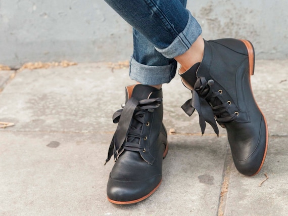 chinese dress ladies men's select lace-up dress boots main image 0