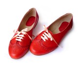Acordonados Rouge - Oxford shoes - MADE TO ORDER - Woman flat shoes in red leather - Handmade by Quiero June - Free Shipping