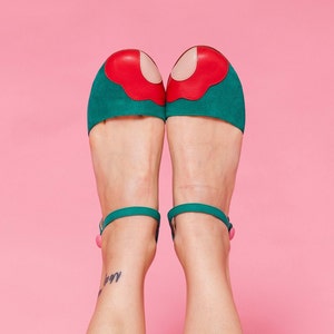 Lorna Green. Green suede woman shoes. To dance lindy hop, swing or wear. Made in Argentina image 2