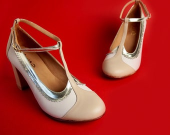 Vintage style t-strap shoes. Women leather pump. Pin-up style. Comfy block heel romantic shoes. Ona Bride shoes