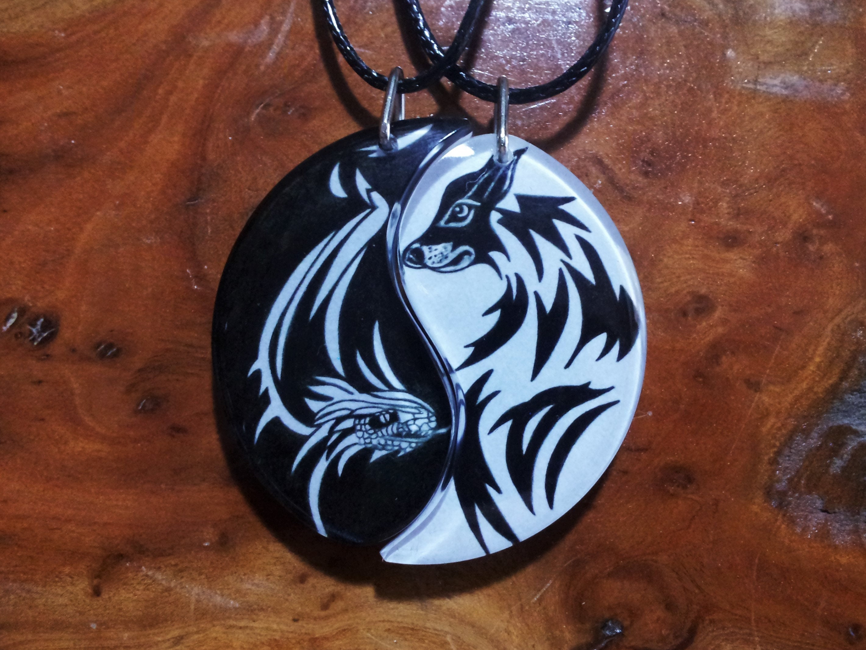 Dragon and Wolf Friendship Necklaces Best Friends Anniversary gift couples necklaces Yin Yang Jewelry Animal Symbolism Wedding gift