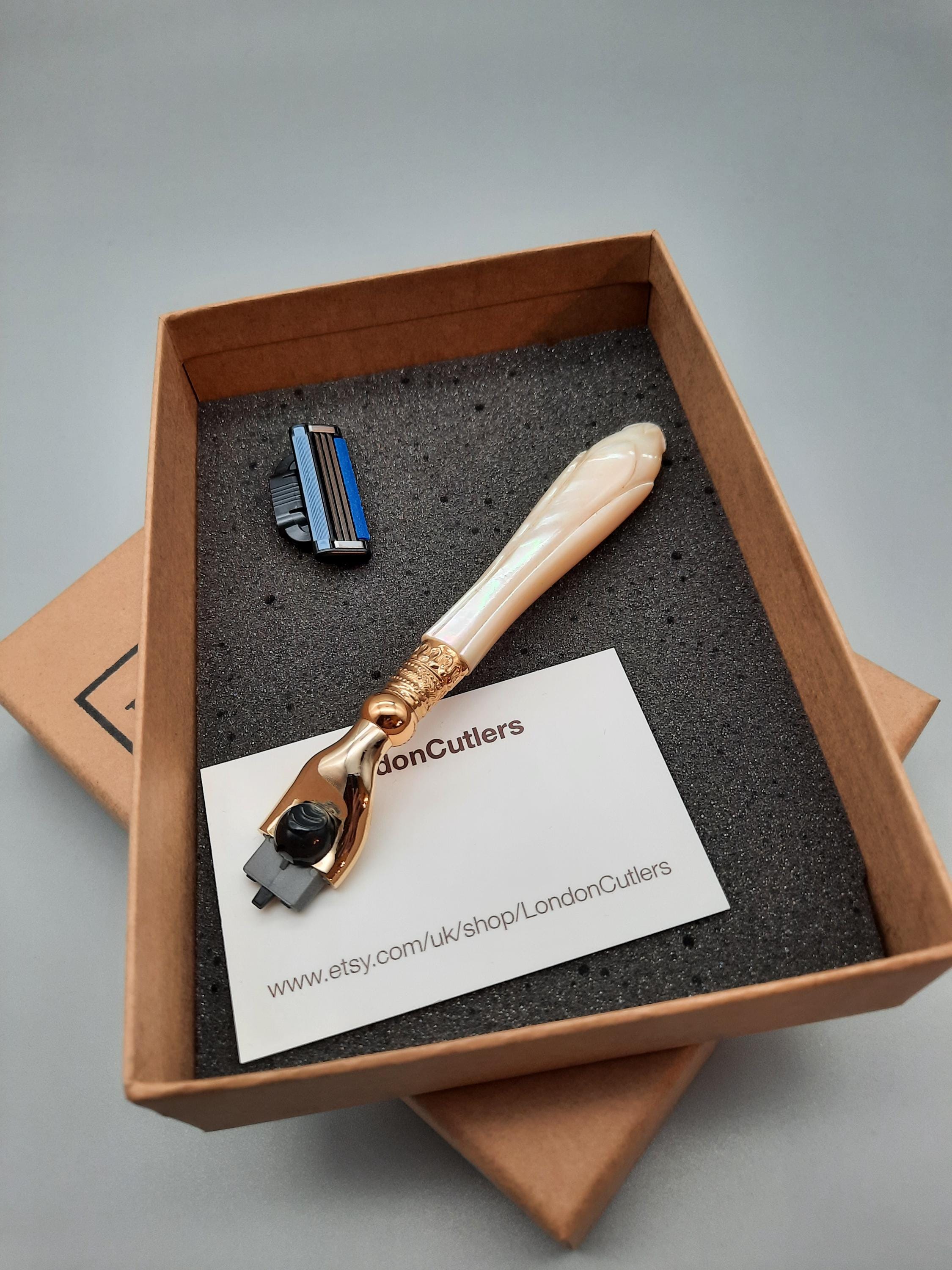Packmother Razor Mach 3 Razor Carved Mother of Pearl Handle, Recycled Antique Cutlery ...