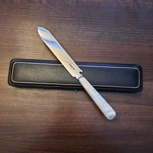 Sterling Silver Cake Server with Mother of Pearl handle, Sheffield 1927, Solid Silver Cake Server in Mint Condition, Original Box, for Cake