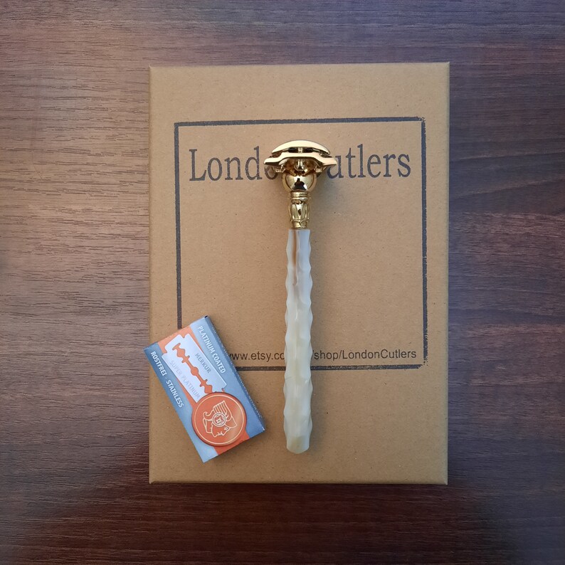 Packmother Razor Double Edge Razor With Antique Mother of Pearl Handle Gold Plated ...