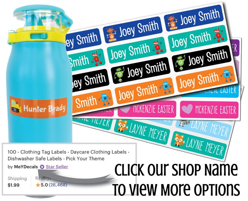 Puede incluir: 100 etiquetas de ropa personalizadas con una variedad de dise&ntilde;os coloridos, que incluyen robots, corazones y zorros. Las etiquetas est&aacute;n impresas con nombres como "Joey Smith", "Hunter Brady", "Layne Meyer" y "Mckenzie Easter".