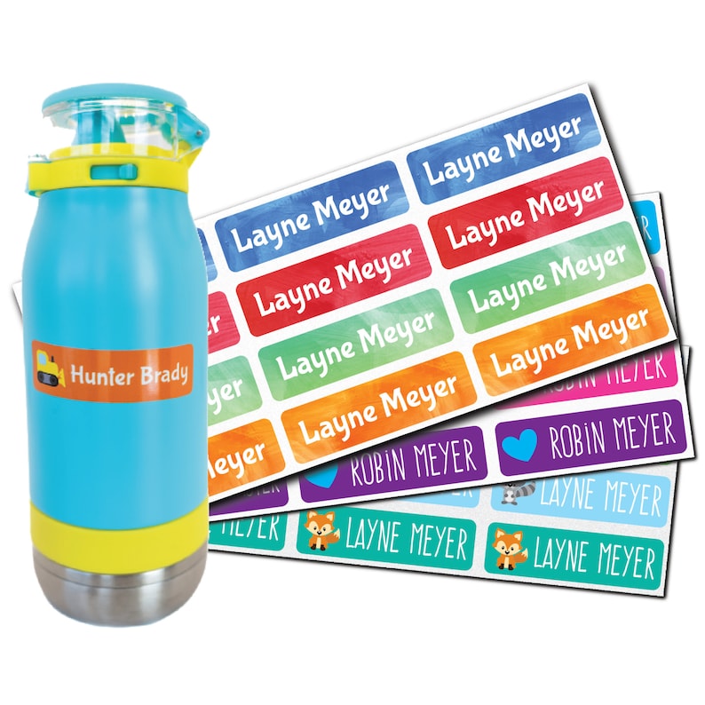 K&ouml;nnte beinhalten: Ein Satz farbenfroher, personalisierter Namensschilder mit Aquarelldesign. Die Etiketten tragen den Namen "Layne Meyer" und "Robin Meyer". Die Etiketten sind perfekt zum Beschriften von Schulmaterialien, Lunchboxen und anderen pers&ouml;nlichen Gegenst&auml;nden.