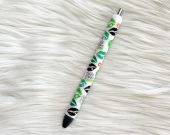 St. Patrick's Day Glitter Pen/Irish Glitter Pen/Refillable Pen/Epoxy Pen/InkJoy Pen/Gift/Glitter Pen/Lucky Pen/Green/Kiss Me I'm Irish Pen