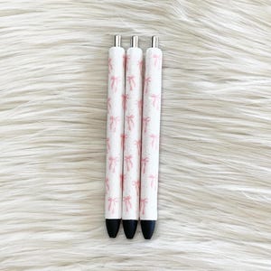 Pink Coquette Ribbon Glitter Pen/Coquette Glitter Pen/Bow Glitter Pen/Glitter Pen/Pink Glitter Pen/Refillable Pen/Epoxy Pen/Gift/Ribbon Pen