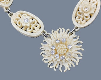 Antique 1930's Celluloid Necklace