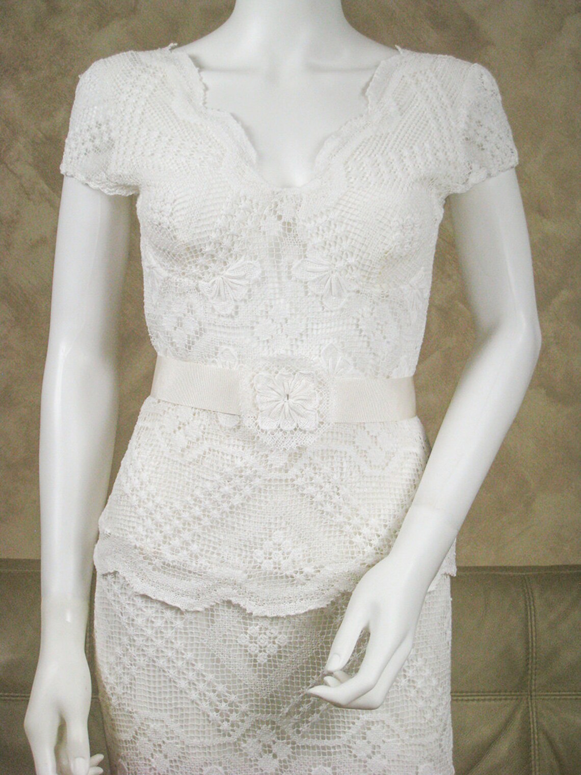 white lace two piece skirt and top
