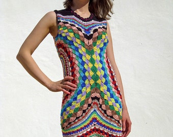 CROCHET FASHION TRENDS - crochet dress firework colors