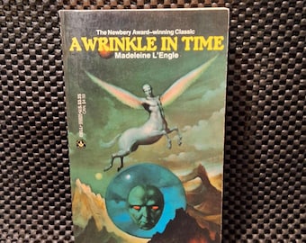 BOOKS, 70s, Madeleine L'Engle, A Wrinkle in Time