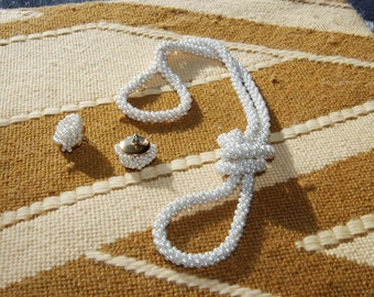 vintage beaded necklace
