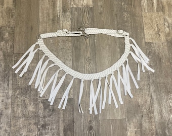 White  mule tape tripping collar