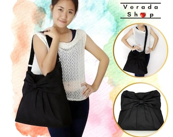 Verada-zwarte canvas hobotas: strikaccent, verstelbare riem Tina
