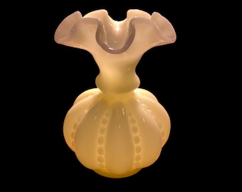 Fenton Ruffled Melon Custard Glass Vase