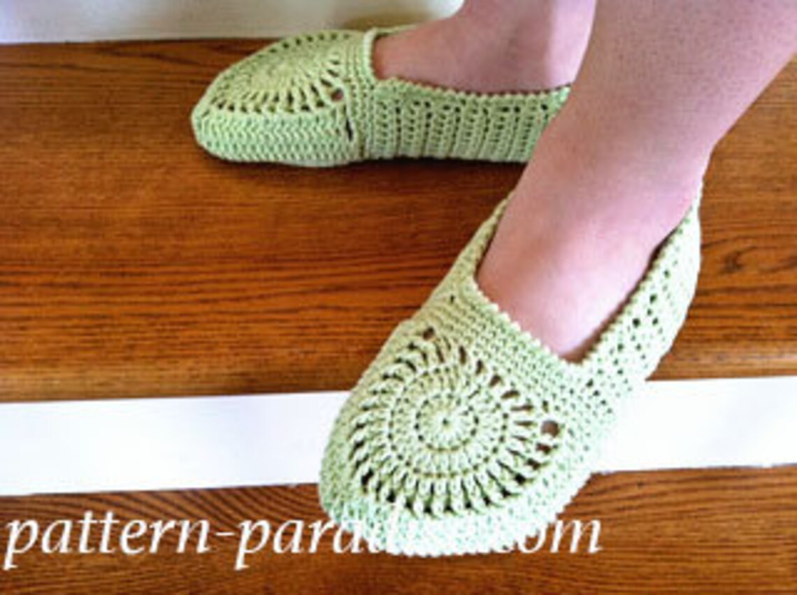 Crochet Pattern for Women's Slippers Pistachio Slippers Etsy